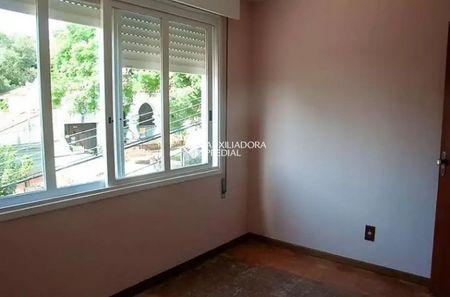Apartamento com 2 quartos e 75m² para alugar em Medianeira, Porto Alegre. - Foto 5