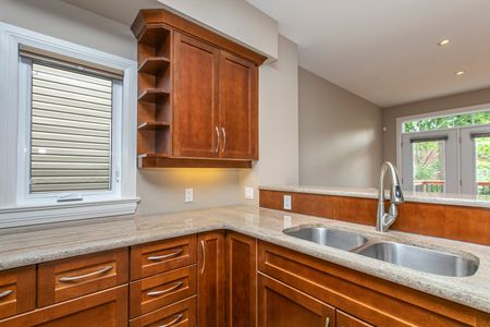 For Lease - 691 Edison Avenue, Carlingwood - Westboro and Area, Ontario - Photo 3