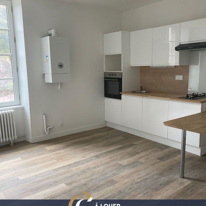 Location Appartement 2 pièces 59m² DOL DE BRETAGNE 35120 - Photo 1