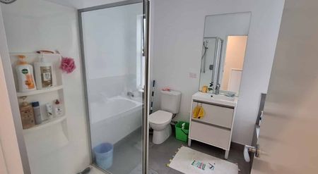 Lovely Townhouse in the Great Hobsonville Community - Photo 5