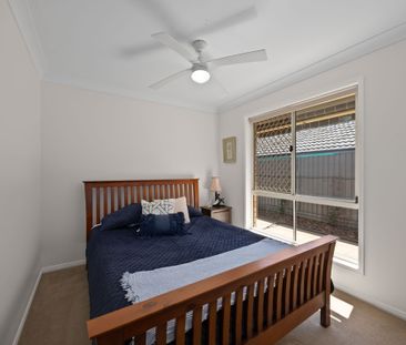 38 Clarendon Cct, Forest Lake QLD 4078 - House For Rent | Domain - Photo 6