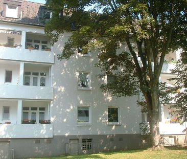 *** Moderne 2-Zi-Wohnung mit Loggia in Essen-Frohnhausen sucht eine... - Photo 4