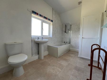 Cockshutt, Nr Ellesmere. - Photo 4