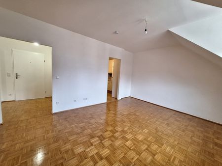 360 Tour / Sanierte 2-Zimmer-Neubau-Dachgeschosswohnung in zentraler Lage von Klagenfurt - Foto 2