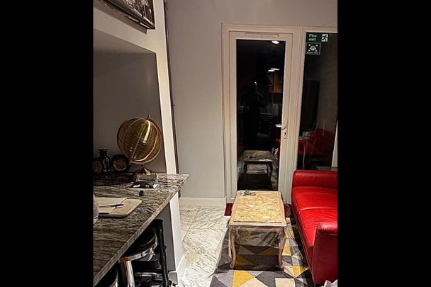 Room in a Shared House, Norbury Crescent, SW16 - Photo 1