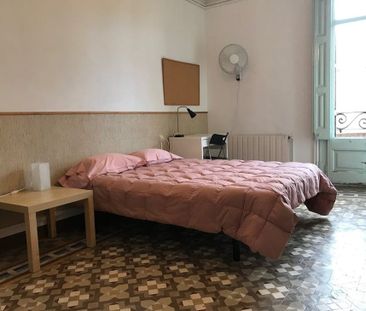 Carrer de Mallorca, Barcelona, Catalonia 08037 - Photo 5