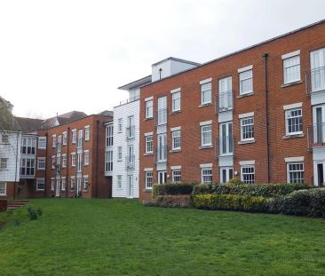 Waters Edge, Canterbury, CT1 1WX, Kent - Photo 1