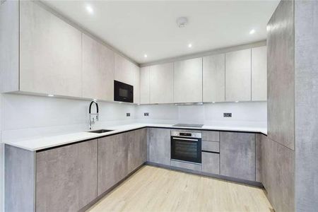 Shoppenhangers Road, Maidenhead, Berkshire, SL6 - Photo 4