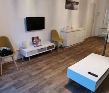 Location appartement 1 pièce, 28.00m², Rochefort - Photo 2