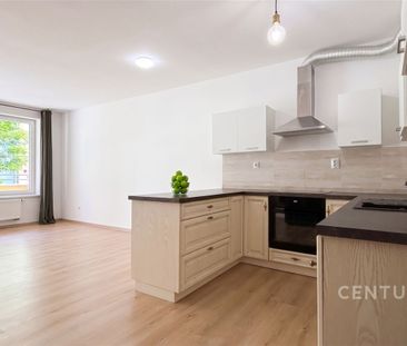 Pronájem bytu 1+kk a garsoniéry 44 m², Tyršova 181, Benešov - Photo 3