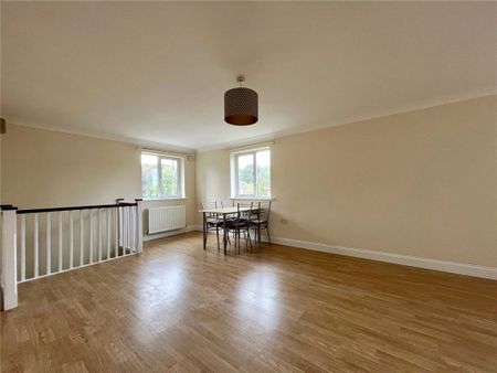 1 Bedroom Flat / Apartment - Winchester Road, Four Marks - Photo 3