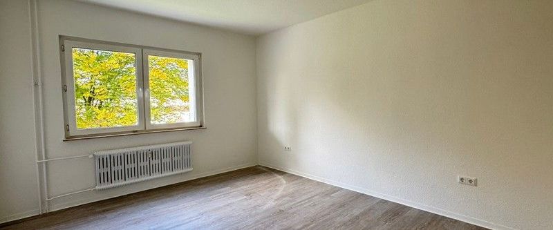 frisch sanierte 2,5-Zimmer-Wohnung mit Balkon - Foto 1