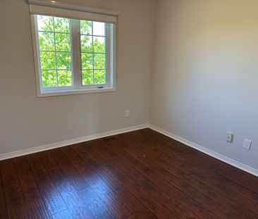 For Lease - 7240 Village Walk, Mississauga, Ontario - Photo 6