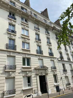 Appartement Courbevoie 2 pièces 44.97 m2 - Photo 1