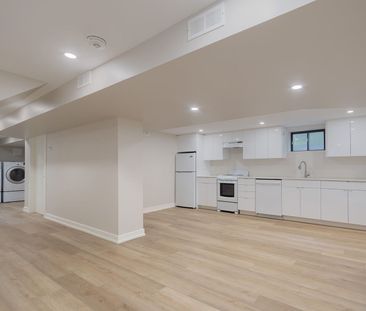 For Lease - 57 Enfield Avenue, Toronto, Ontario - Photo 4