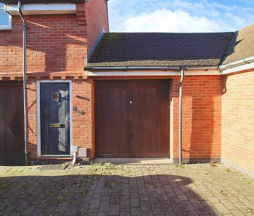 Muirfield, Swindon, Swindon, SN25 - Photo 4