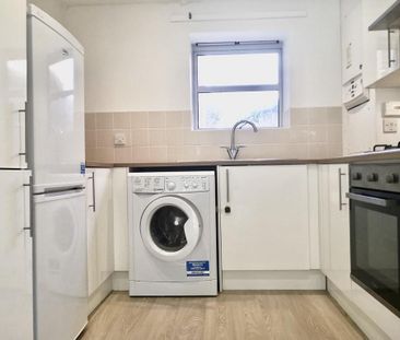 1 bedroom ground floor flat to rent - Photo 5