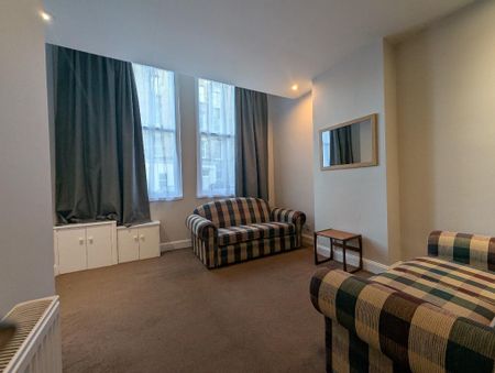 1 bedroom flat to rent - Photo 2