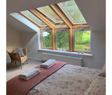 2 bedroom cottage to rent - Photo 1