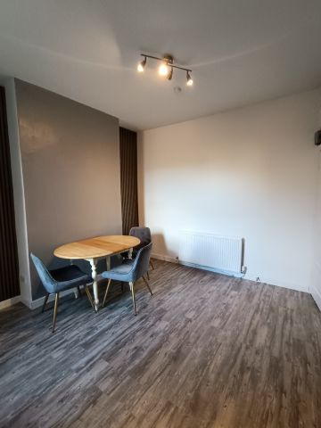 2 Bed Terraced House, Kings Road, L20 - Photo 2
