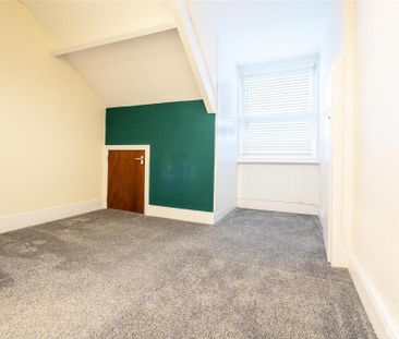 3 bedroom maisonette to rent - Photo 3