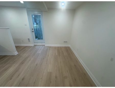 For Lease - 18 Hullen Crescent Unit# Lower level, Toronto, Ontario - Photo 3