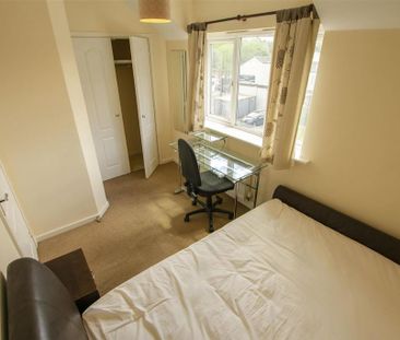 4 bedroom property to rent - Photo 6