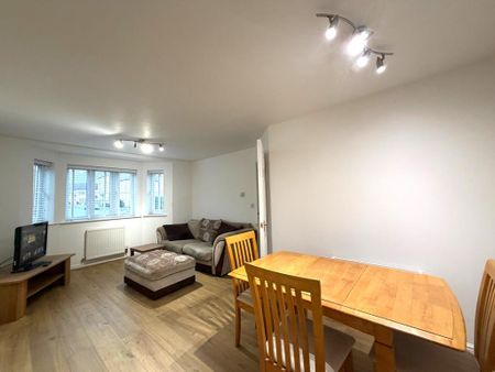 2 bedroom apartment to rent - Photo 2