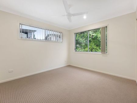 3 Bedroom Townhouse in Heart of Mango Hill - Photo 4