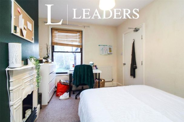 5 bedroom terraced house to rent - Photo 1