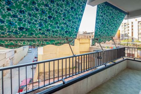 Carrer dAlmassora, Valencia, Valencian Community 46010 - Photo 4