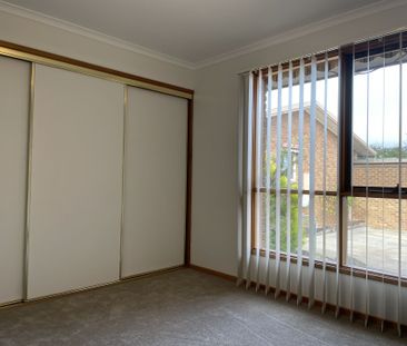 2/28 Hewitt Avenue, Kennington - Photo 2