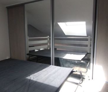 Location Appartement 2 pièces 59m² - Photo 4