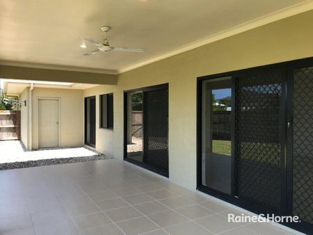 18 Spoonbill Close, Mossman, QLD 4873 - Photo 5