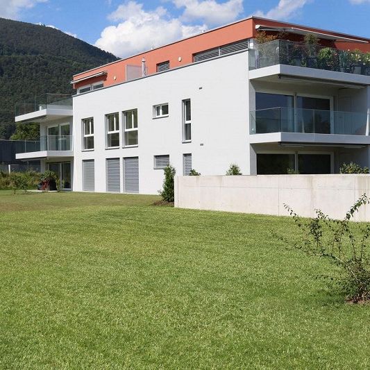 3.5-Zimmer-Wohnung mit Eigentumsstandard - Photo 1