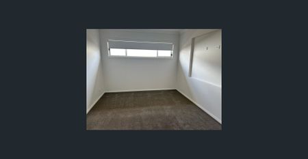 Impressive family home - Photo 2