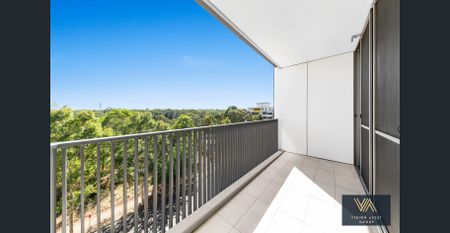 Prime Location at Rouse Hill Town Centre - Photo 5