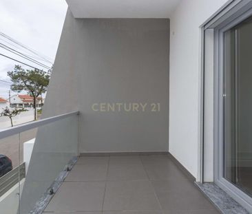 Fernão Ferro, Setúbal Municipality - Photo 1