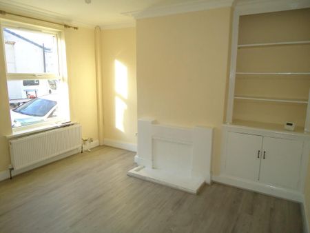 1 bedroom terraced house to rent - Photo 3