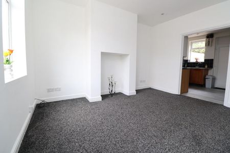 2 bedroom terraced house to rent - Photo 5