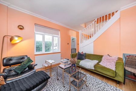 2 bedroom terraced house to rent - Photo 2