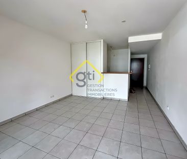 Location Appartement 1 pièce 28m² ST DENIS 97400 - Photo 4