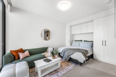 Fully Furnished Studio Apartment - Photo 3