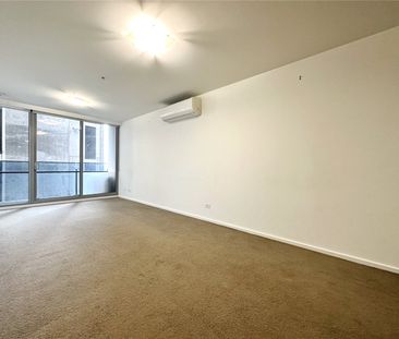 3205/241 City Road - Photo 2