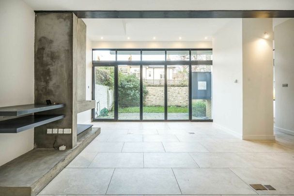 Forest Road, London Fields, E8 - Photo 1