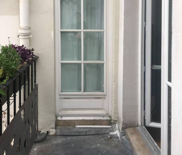 Logement à Paris, Location meublée - Photo 1
