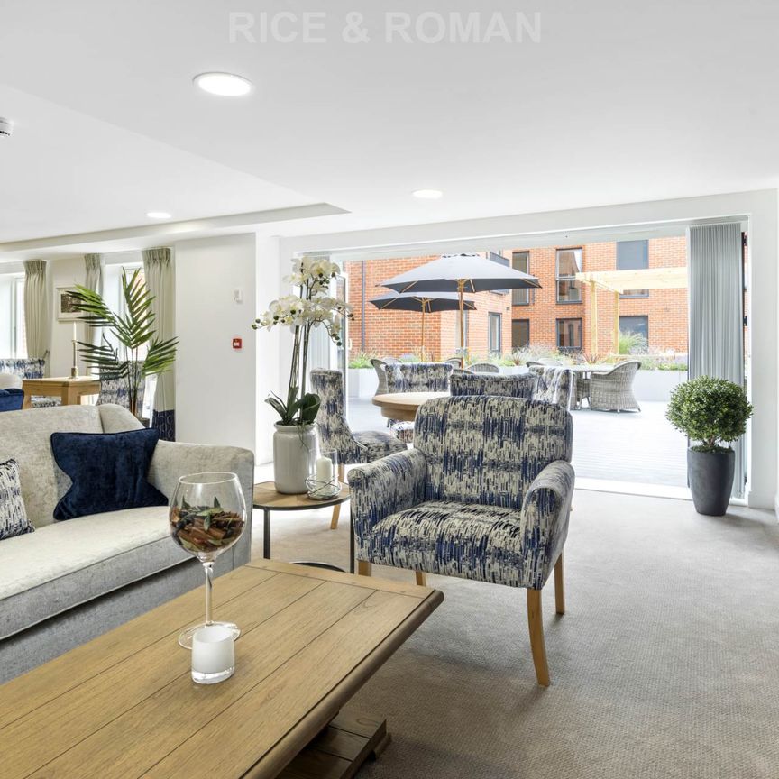 2 Bedroom Apartment, Holly Place – Cobham - Photo 1