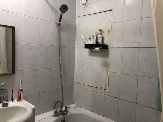 Room in a Shared Flat, St. Thomas's Square, E9 - Photo 1