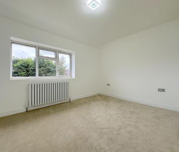 2 bedroom semi-detached house to rent - Photo 5