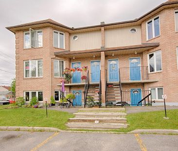 beau grand condo 2 chambres très tranquille 1300 pieds carrés - Photo 3